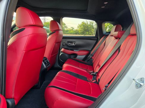 Certified 2025 Acura ADX A-Spec AWD/4WD image 15