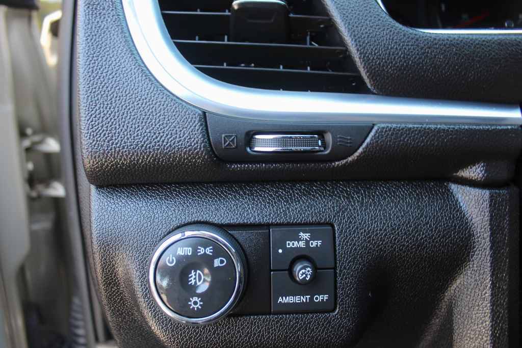 Used 2016 Chevrolet Traverse LT w/ Traveler's Package AWD/4WD image 13