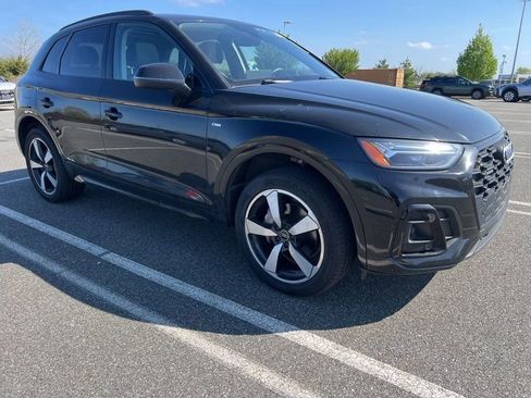 Used 2023 Audi Q5 2.0T Premium Plus w/ Premium Plus Package image 3