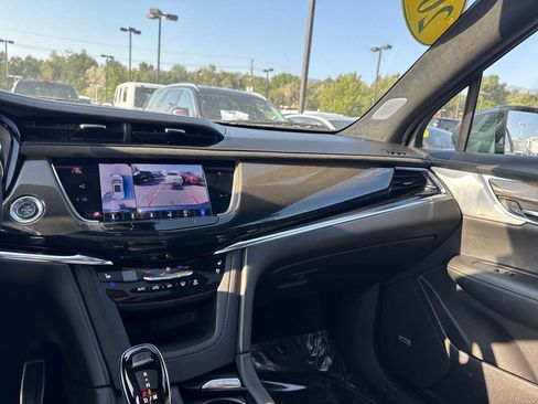 Used 2021 Cadillac XT6 Sport w/ Platinum Package AWD/4WD image 36