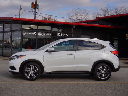Used 2021 Honda HR-V EX image 4