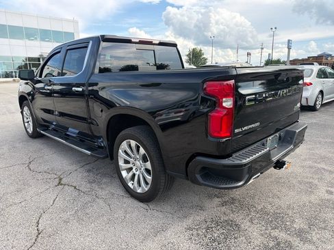 Used 2021 Chevrolet Silverado 1500 High Country w/ LPO, Dark Essentials Package AWD/4WD image 4
