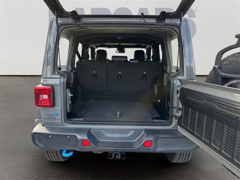 Used 2021 Jeep Wrangler Unlimited Rubicon 4xe w/ Advanced Safety Group image 14