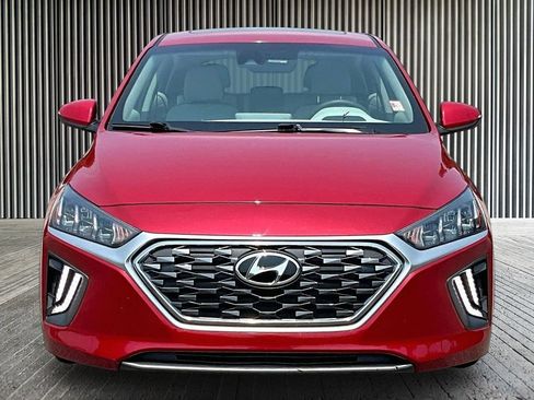 Used 2020 Hyundai Ioniq SEL FWD image 4