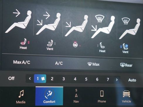 Used 2022 Jeep Compass Limited w/ Elite Group image 19