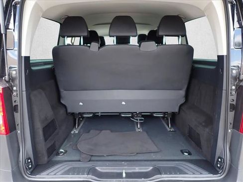Used 2023 Mercedes-Benz Metris Passenger image 8