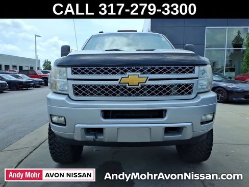 Used 2014 Chevrolet Silverado 3500 LT w/ Interior Plus Package AWD/4WD image 3