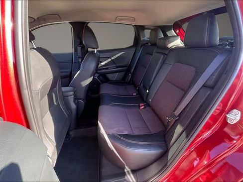 Certified 2026 Nissan Kicks SR w/ Illumination Package FWD image 24