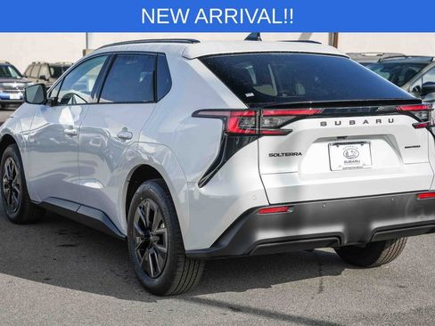 New 2026 Subaru Solterra Premium w/ Premium Convenience Package image 6