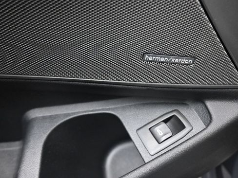 Used 2023 BMW M3 Competition RWD image 11