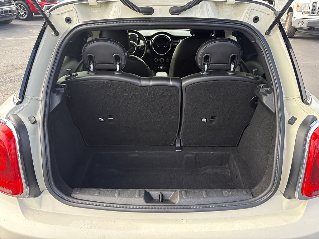 Used 2014 MINI Cooper 2-Door Hardtop FWD image 7