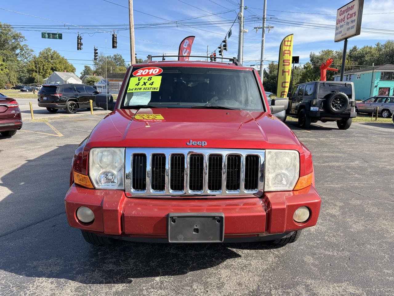 Used 2010 Jeep Commander Sport w/ Sun/Sound Group AWD/4WD image 2