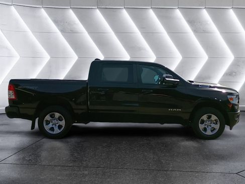 Used 2020 RAM 1500 Big Horn AWD/4WD image 7