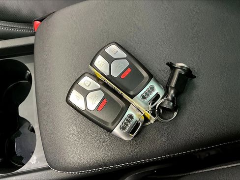 Used 2023 Audi Q5 2.0T Premium Plus w/ Premium Plus Package image 13