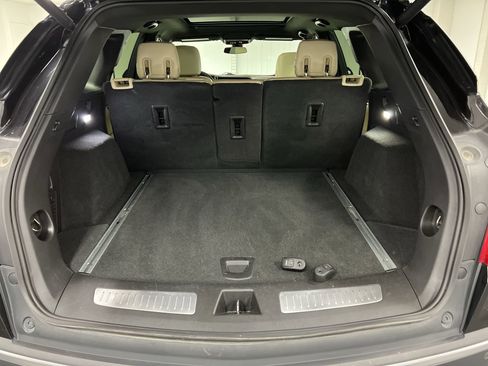 Used 2018 Cadillac XT5 Premium Luxury image 89