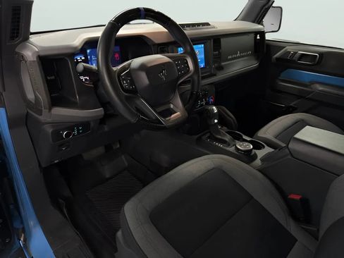 Used 2023 Ford Bronco 2-Door w/ Sasquatch Package AWD/4WD image 11