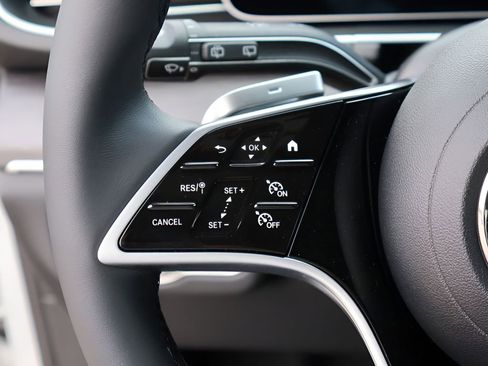 New 2026 Mercedes-Benz GLE 350 4MATIC image 32