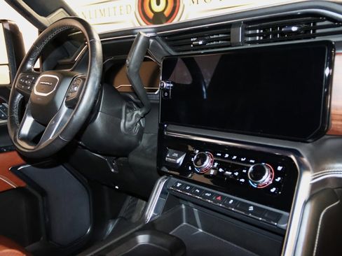 Used 2024 GMC Sierra 3500 Denali Ultimate image 81