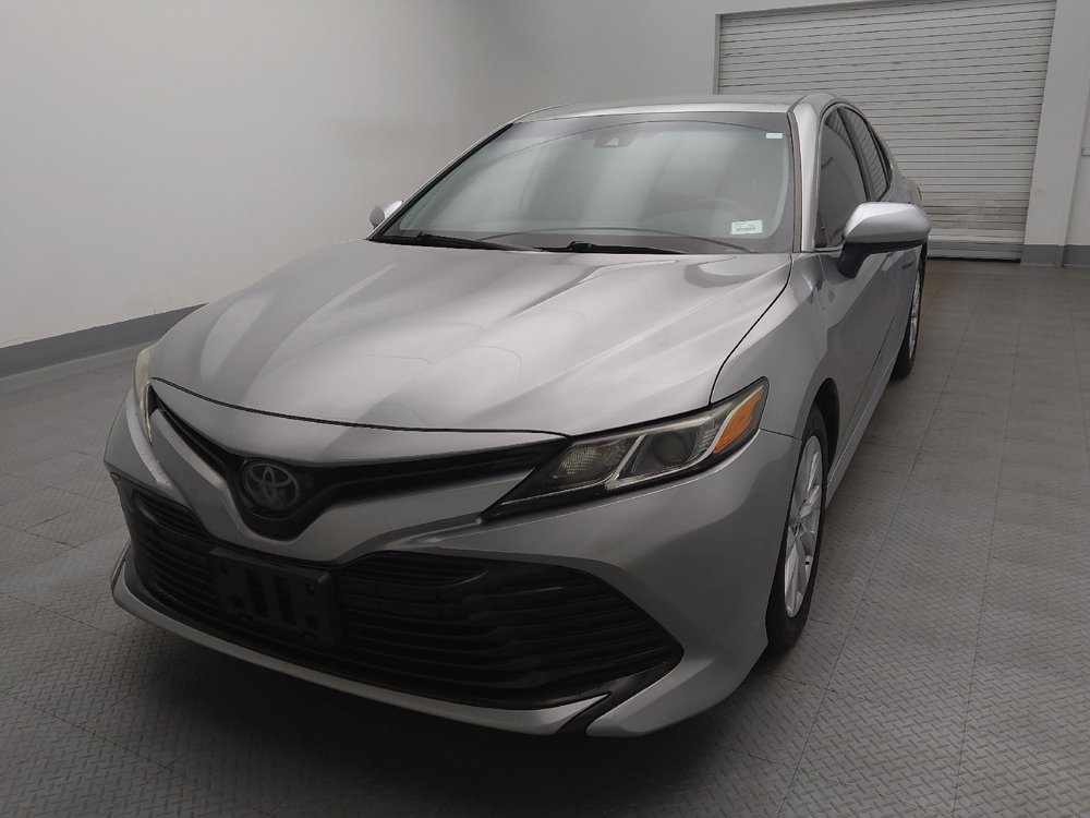 Used 2019 Toyota Camry LE FWD image 15