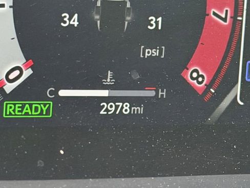 Used 2024 Toyota Tacoma Trailhunter image 9