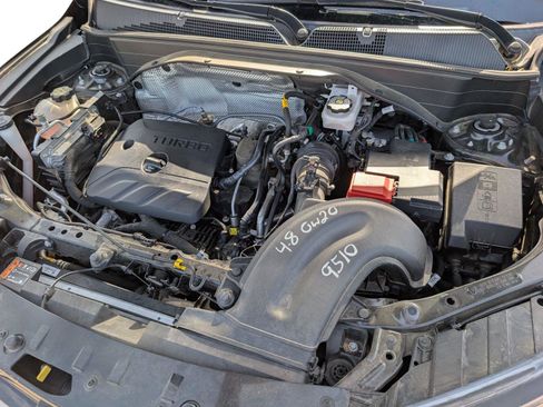 Used 2022 Chevrolet TrailBlazer RS w/ Sun and Liftgate Package FWD image 39