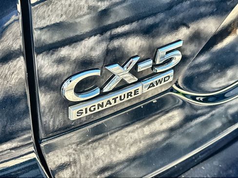 Used 2024 MAZDA CX-5 Signature image 15