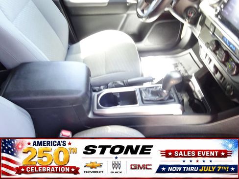 Used 2021 Toyota Tacoma SR5 RWD image 19