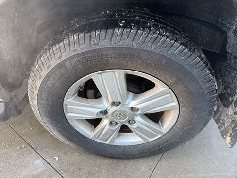 Used 2015 Toyota Land Cruiser w/ Preferred Accessory Package image 12