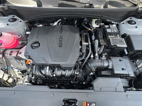 New 2026 Kia Sportage EX FWD image 9