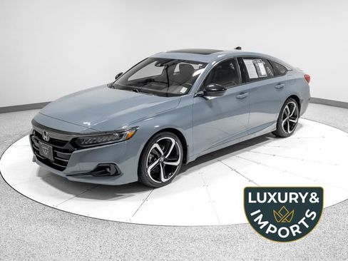Used 2022 Honda Accord Sport image 1
