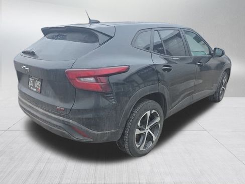 Used 2024 Chevrolet Trax RS w/ Driver Confidence Package image 6