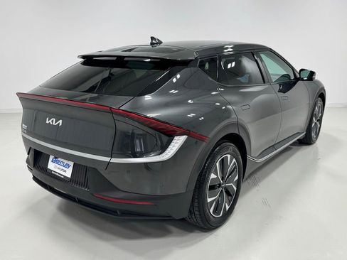 Used 2024 Kia EV6 Light image 11