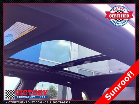 Used 2025 Cadillac XT5 Premium Luxury image 8