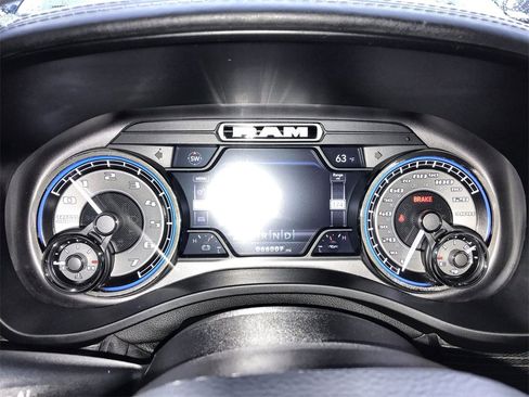 Used 2020 RAM 1500 Limited w/ Body Color Bumper Group image 15