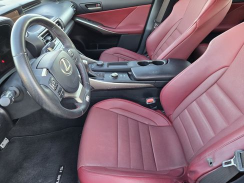 Used 2018 Lexus IS 300 F-Sport Package image 15
