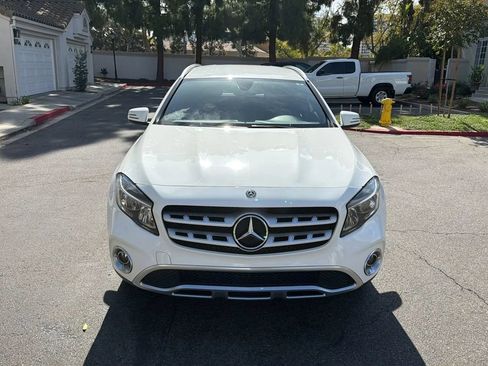 Used 2019 Mercedes-Benz GLA 250 image 2