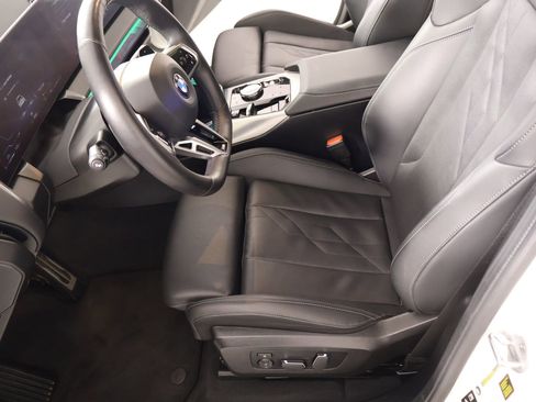 Used 2025 BMW X3 xDrive30i image 11