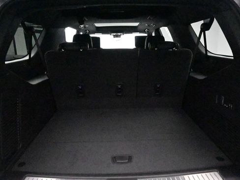 New 2026 GMC Yukon XL AT4 w/ AT4 Premium Plus Package AWD/4WD image 21