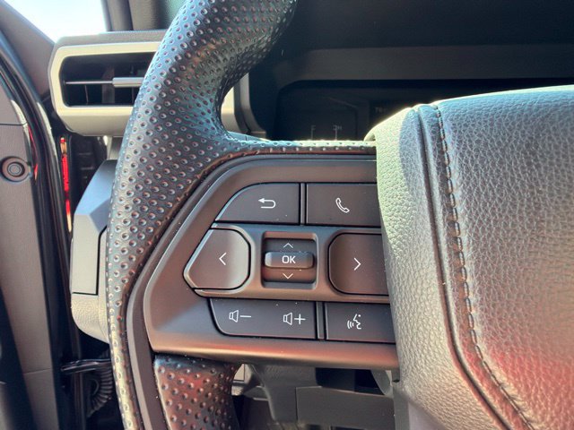 Used 2025 Toyota Tacoma SR AWD/4WD image 24