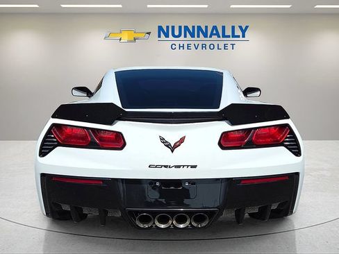 Used 2019 Chevrolet Corvette Stingray Coupe w/ Carbon Flash Badge Package RWD image 4
