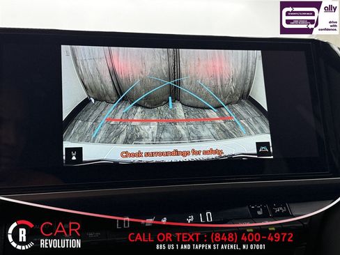 Used 2025 Toyota Camry XSE FWD image 18