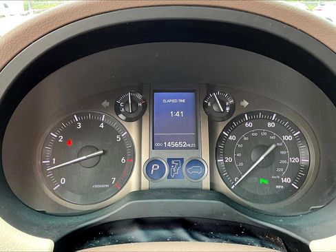 Used 2011 Lexus GX 460 w/ Comfort Plus Pkg image 22