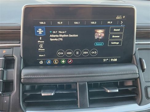 Used 2021 Chevrolet Tahoe Z71 image 16