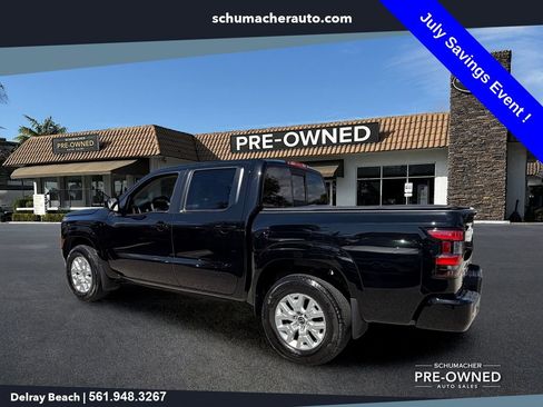 Used 2022 Nissan Frontier SV AWD/4WD image 5