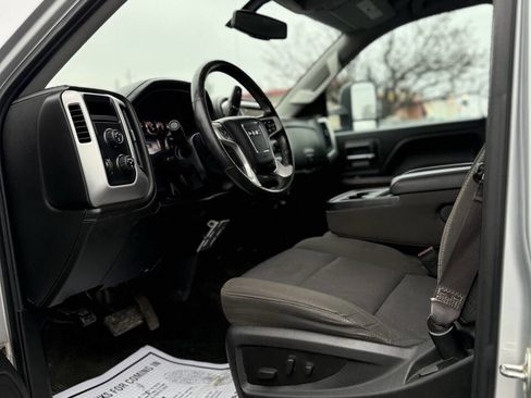 Used 2016 GMC Sierra 1500 SLE w/ SLE Value Package image 12
