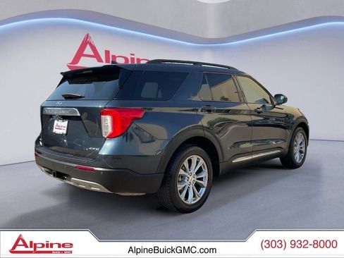 Used 2023 Ford Explorer XLT w/ Equipment Group 202A AWD/4WD image 5