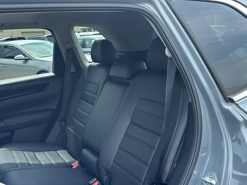Used 2023 Honda CR-V EX-L image 28