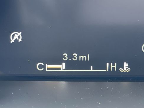 Used 2021 Lincoln Nautilus AWD w/ Equipment Group 101A image 22