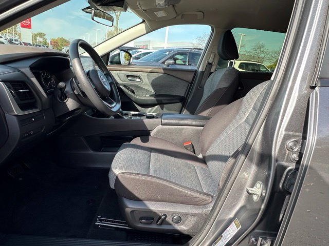 Certified 2023 Nissan Rogue SV AWD/4WD image 22