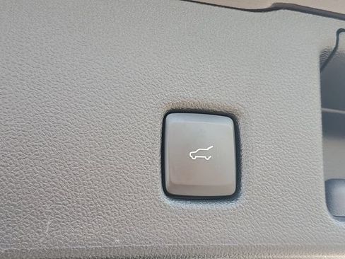Used 2023 Ford Escape ST-Line w/ Tech Pack #1 AWD/4WD image 10